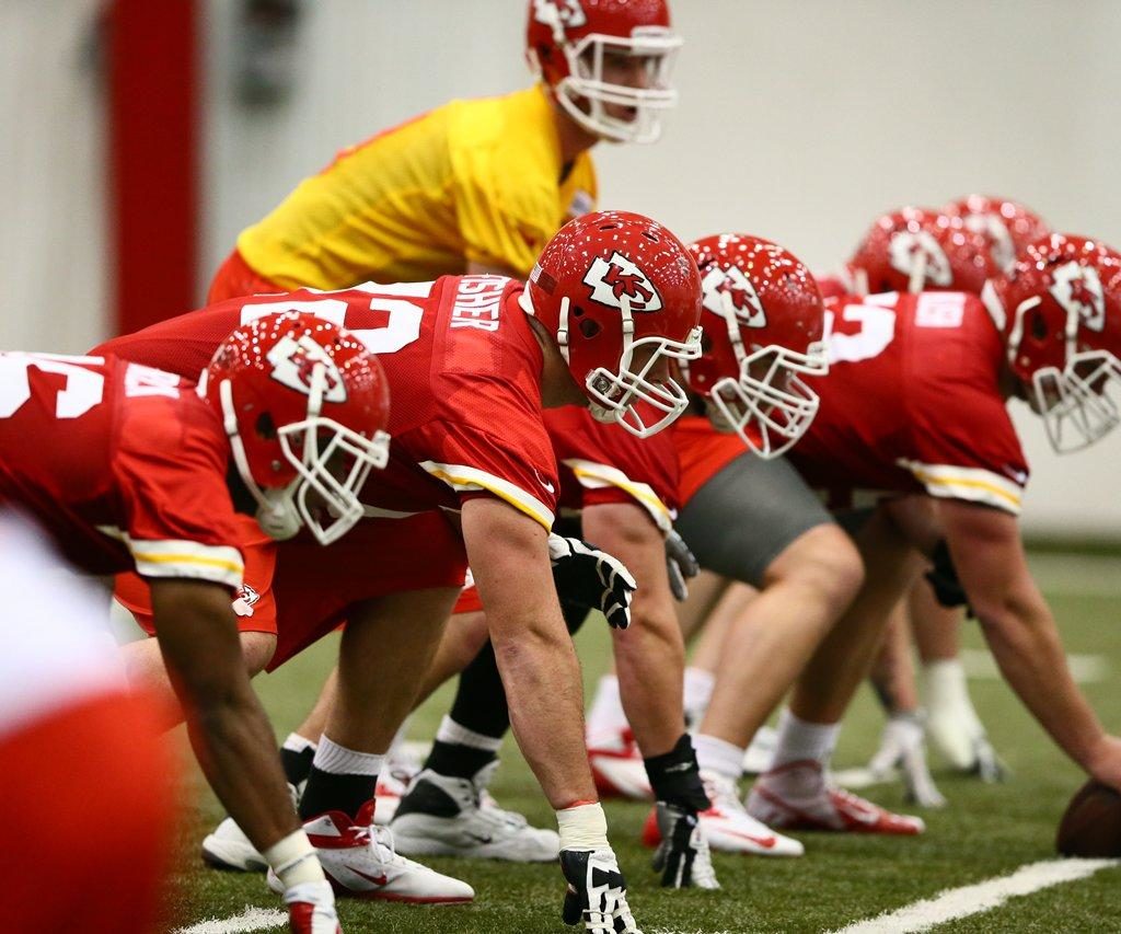 636025661797738932-1667833046_Chiefs Offensive Line Story 6.26